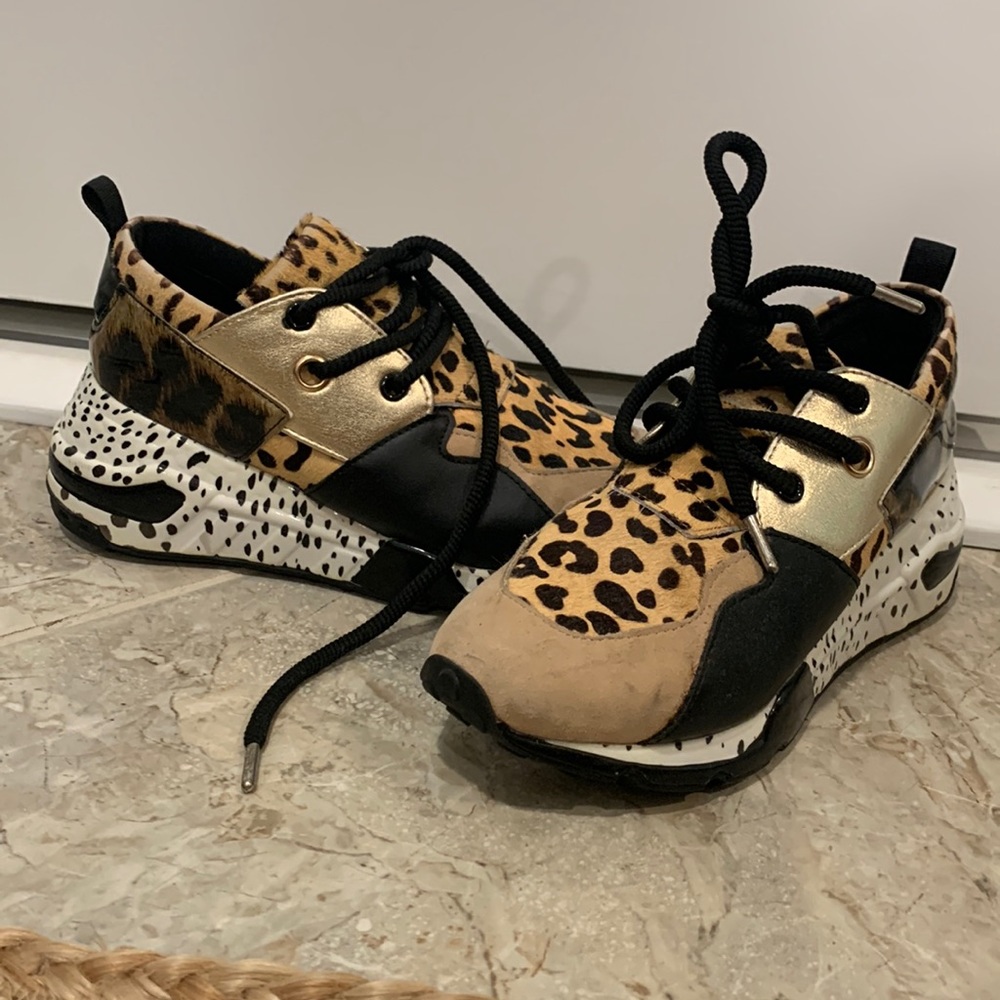 Steve Madden animal print sneakers